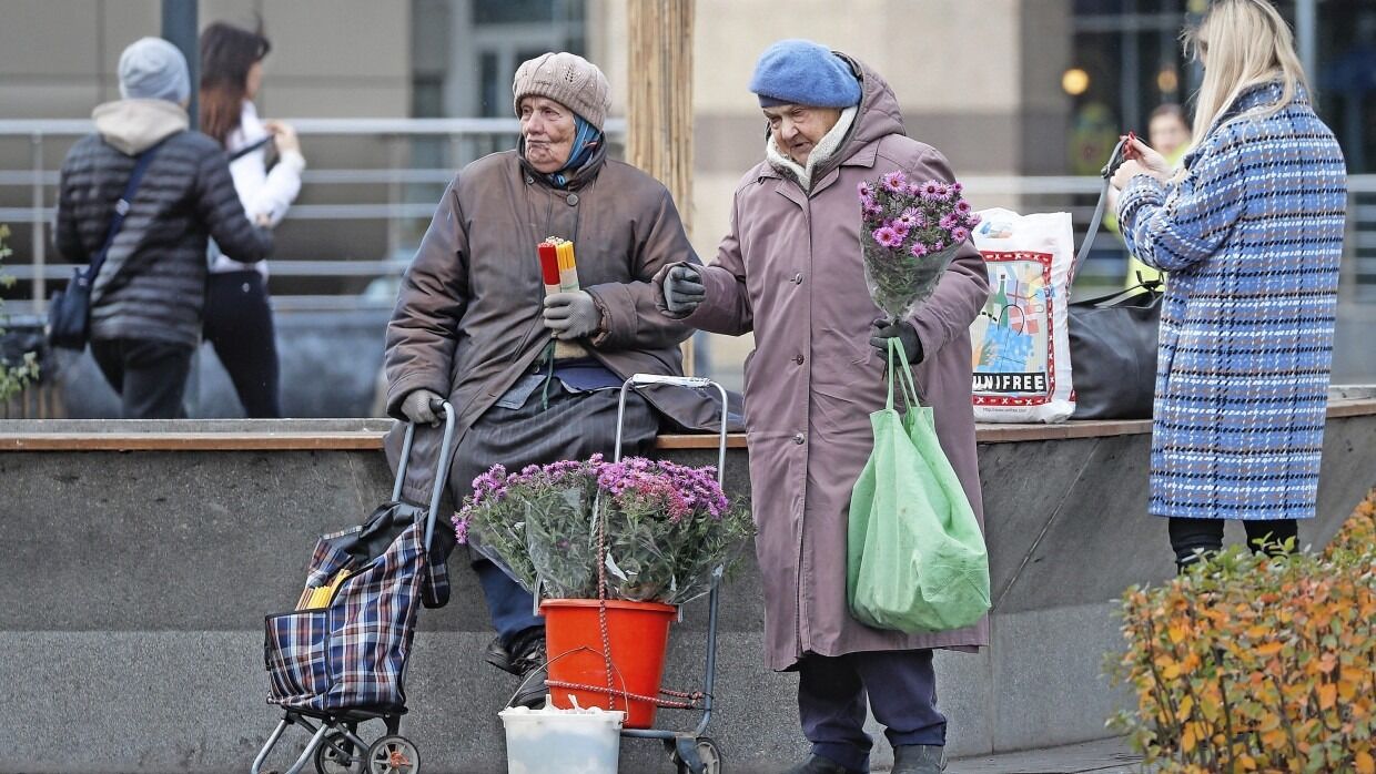 nguoi dan nga ganh chiu hau qua bi dat duoi thoi tong thong putin