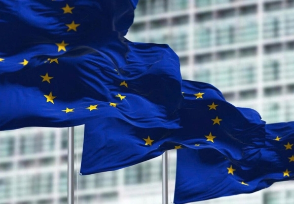 1 Chau Au Bat Dau Ra Tay Voi Tai San Cua Nga Ma Khong Can Su Cho Phep Cua My