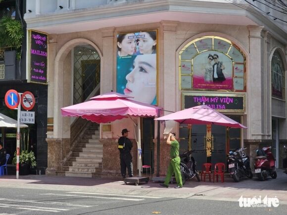 2 Cong An Xuat Hien Tai He Thong Tham My Vien Mailisa Nhieu Tinh Thanh