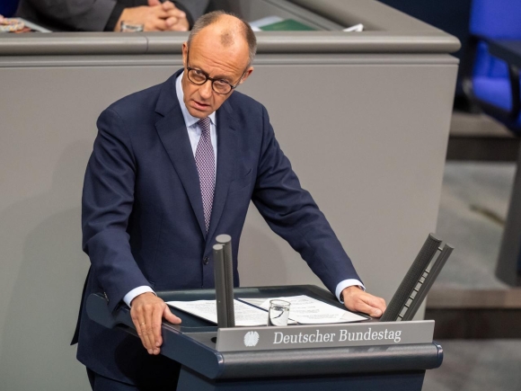 1 Thu Tuong Duc Merz Chau Au Khong Phai La Con Tot Khong Co Hoa Binh Bang Su Dau Hang