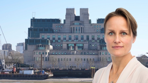 1 Nu Lanh Dao Mi6 Canh Bao Nga La Moi De Doa Hung Hang Va Banh Truong