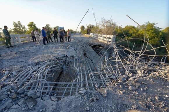 1 Campuchia Cao Buoc F 16 Thai Lan Pha Huy Cau Huyet Mach