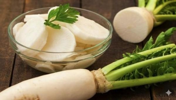 4 thực phẩm không nên dùng chung với củ cải trắng