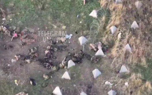 4 May Bay Khong Nguoi Lai Ngan Chan Buoc Tien Cua Giac Dong Song Gan Pokrovsk Tro Thanh Nghia Dia Cho Xe Tang Cua Nga