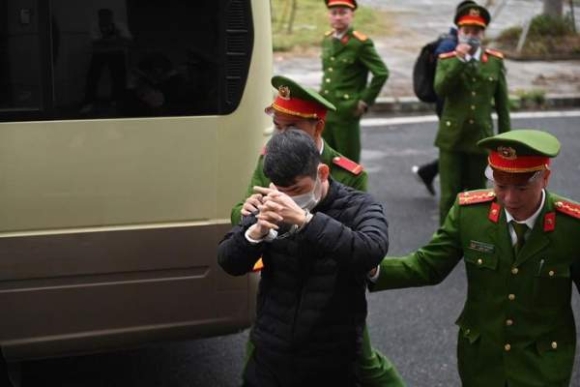 3 Canh Sat Dan Giai Hai Cuu Cuc Truong Cuc An Toan Thuc Pham Den Toa