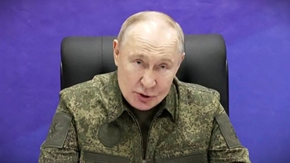 1 Cuoc Chien Cua Putin Keo Dai Hon Thoi Stalin Va Su Kem Hieu Qua Gay Tranh Cai