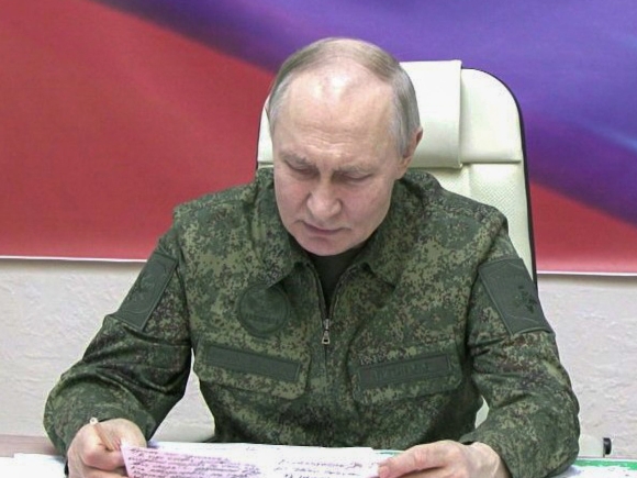 1 Putin Doi Mat Suc Ep Tu Gioi Tinh Hoa Nga Khi Cuoc Chien Ukraine Keo Dai