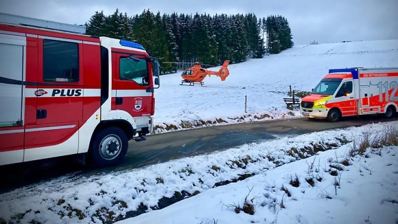 1 Thieu Nien Duc Tu Vong Do Bi Dien Giat Khi Don Tuyet Tai Bayern