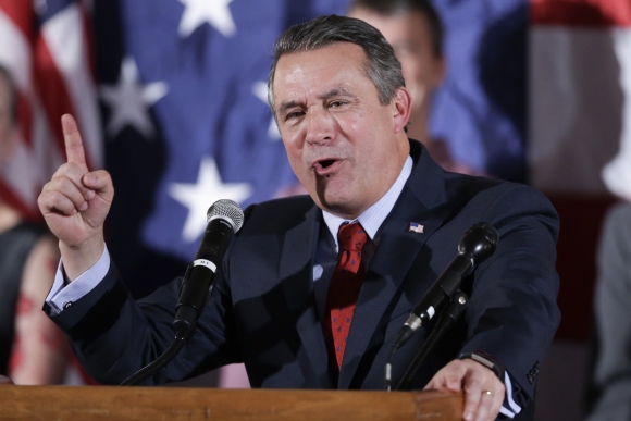 2 Lan Song Phan Doi Trump Trong Noi Bo Dang Cong Hoa Ve Y Dinh Thau Tom Greenland