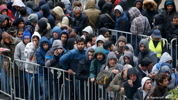 1 Nga Don Lan Song Lao Dong Ky Luc Tu An Do Va Bangladesh De Bu Dap Thieu Hut Nhan Luc