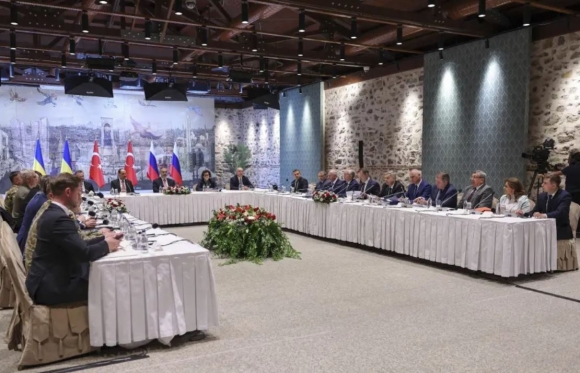 1 Ukraine Va Nga Ket Thuc Ngay Dam Phan Dau Tien Day Trien Vong Tai Abu Dhabi