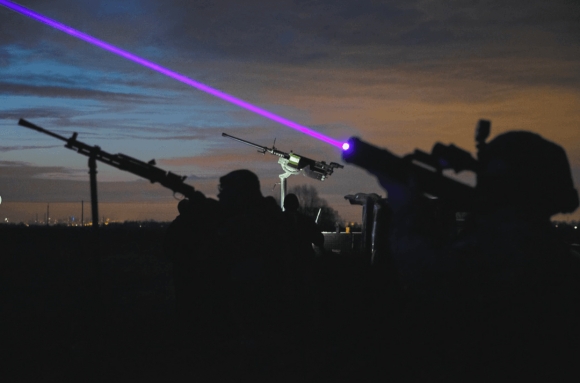 1 Ukraine Tung Don Tam Xa Khong Kich Hang Loat Kho Vu Khi Nga