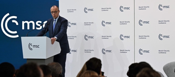 1 Thu Tuong Merz Keu Goi Chau Au Tu Tin Truoc Nhung Thach Thuc Tu My