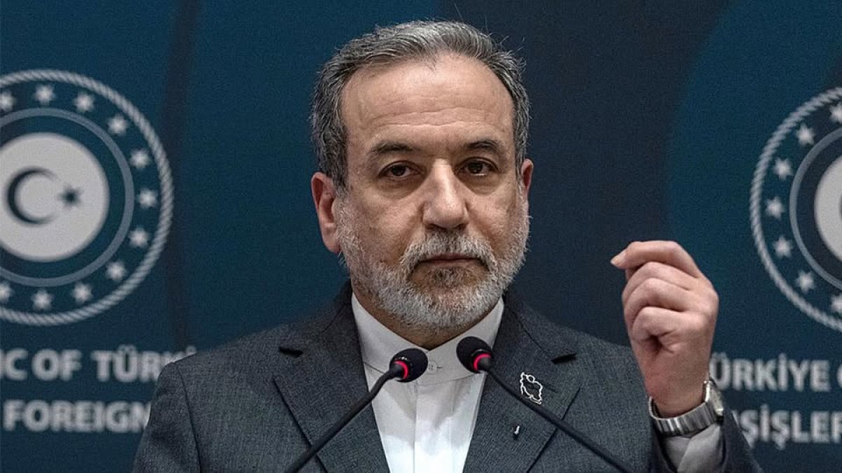 1 Chinh Truong Iran Chia Re Sau Sac Ve Lap Truong Ngoai Giao Voi My