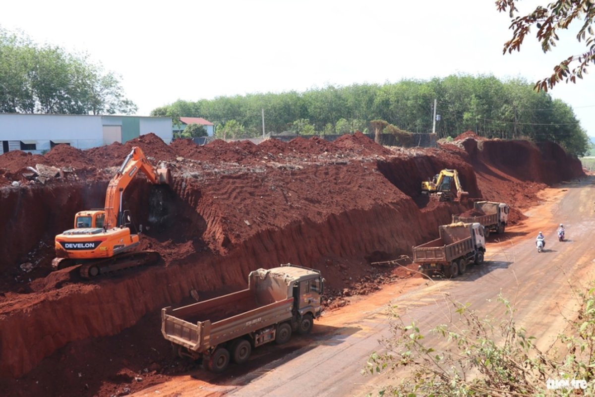 1 Vu Ha Cot Nen Khien Nha Dan Cheo Leo Ban Quan Ly Du An Dong Nai Len Tieng