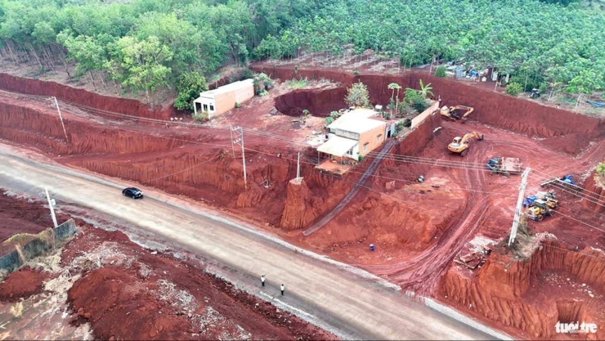 3 Vu Ha Cot Nen Khien Nha Dan Cheo Leo Ban Quan Ly Du An Dong Nai Len Tieng