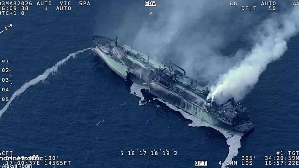 1 Tau Cho Khi Hoa Long Cua Nga Bi Tan Cong Va Chim Gan Malta