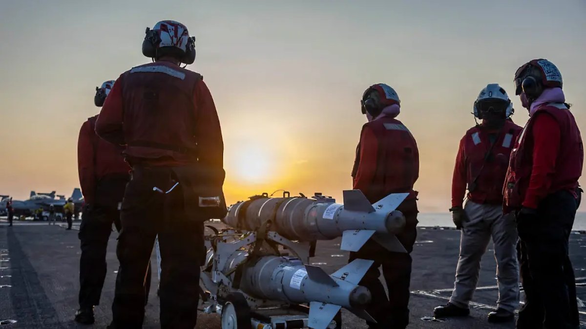 1 My Day Manh San Xuat Vu Khi Quy Mo Lon Chuan Bi Cho Chien Dich Tai Iran