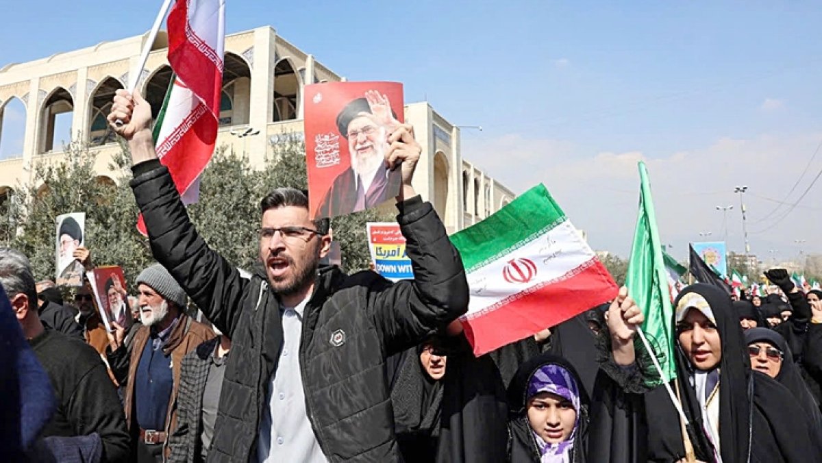 1 Chien Su Iran Vi Sao Nga Va Trung Quoc De Dat