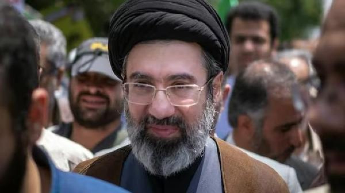1 Iran Chon Con Trai Ong Khamenei Lam Lanh Tu Toi Cao Moi Sau Khi Cha Bi Sat Hai