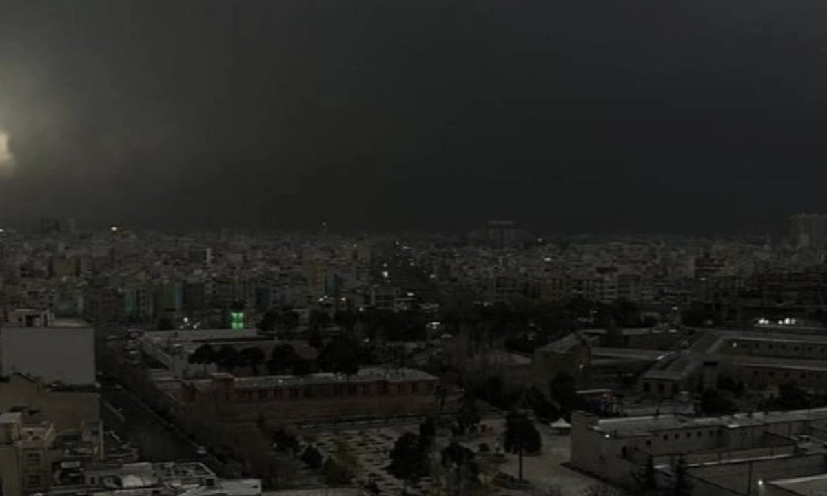 1 Mua Den Roi Xuong Iran Sau Loat Khong Kich Chuyen Gia Canh Bao Nguy Hiem Hon Mua Axit