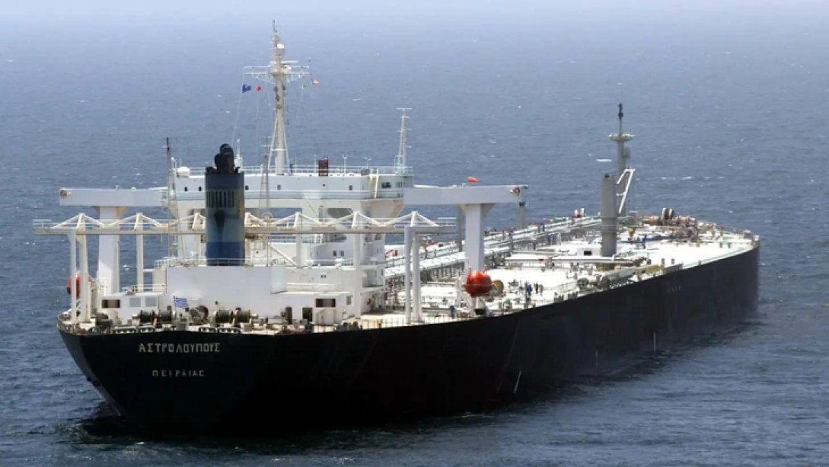 1 Gia Dau Vuot 100 Usdthung My Noi Long Lenh Cam Mua Dau Nga