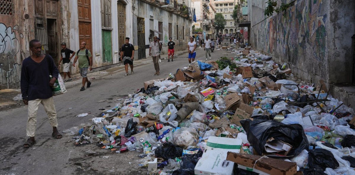 3 Cuba Dung Truoc Buoc Ngoat Lich Su Va No Luc Sinh Ton Cuoi Cung