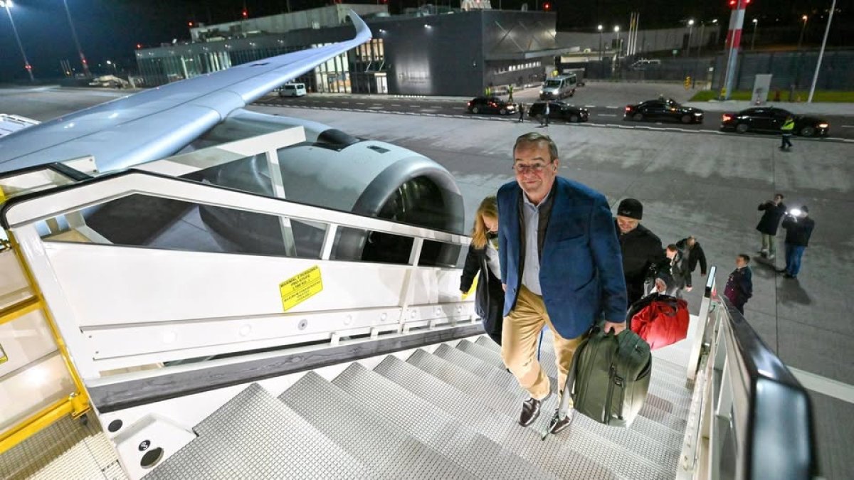 1 Bo Truong Pistorius Tham Nhat Ban Nham That Chat Hop Tac An Ninh Va Quoc Phong