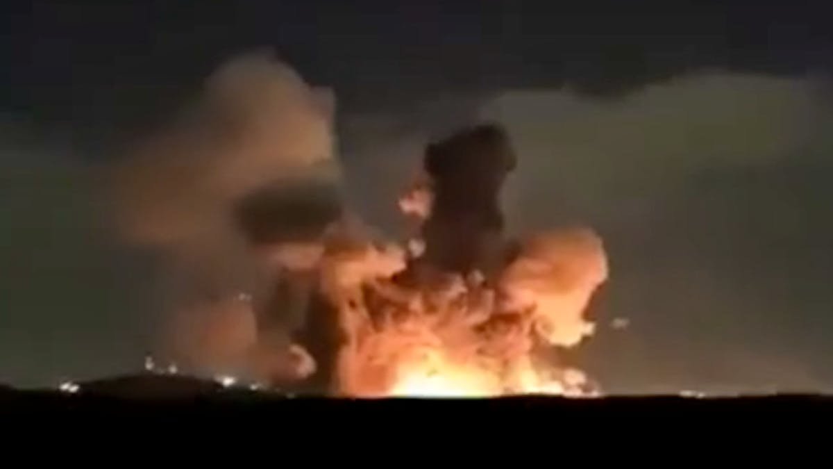 1 My Israel Tuyen Bo Pha Huy Kho Ten Lua Cua Iran Bang Bom Xuyen Ham Nang Gan 1 Tan