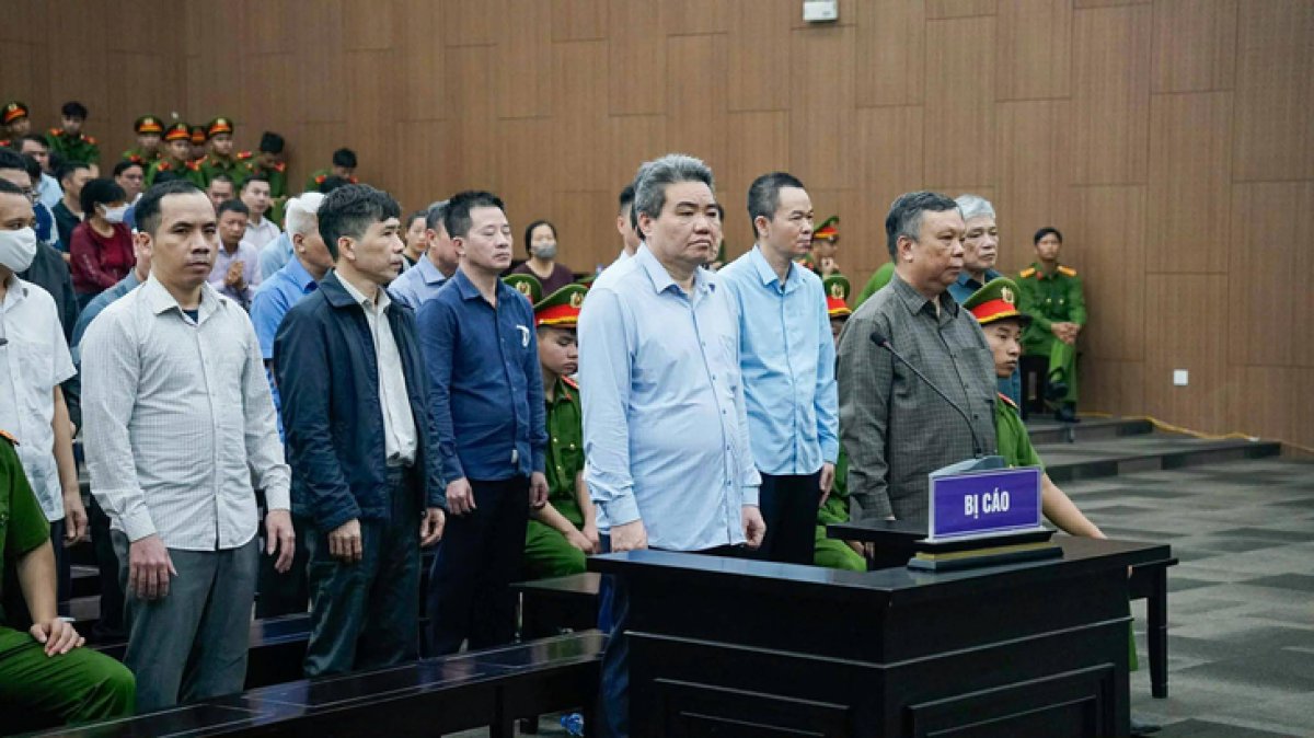 2 Cuu Thu Truong Bo Nong Nghiep Bi De Nghi 4 5 Nam Tu Vi Nhan Tui Qua Que 200000 Usd