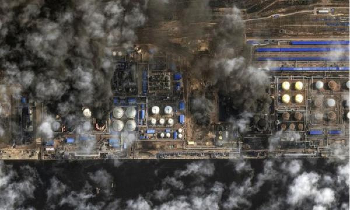 1 Ukraine Lien Tiep Tan Cong Ha Tang Dau Mo Cua Nga