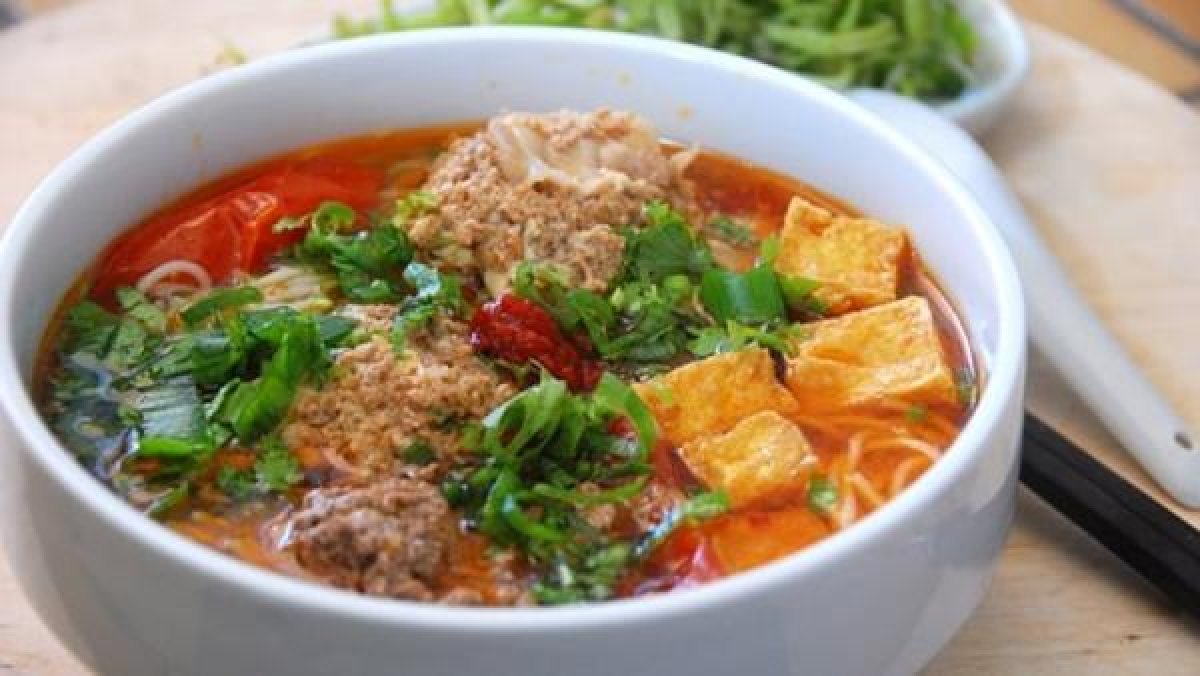 1 Cach Nau Bun Rieu Cua Ngon Tai Nha