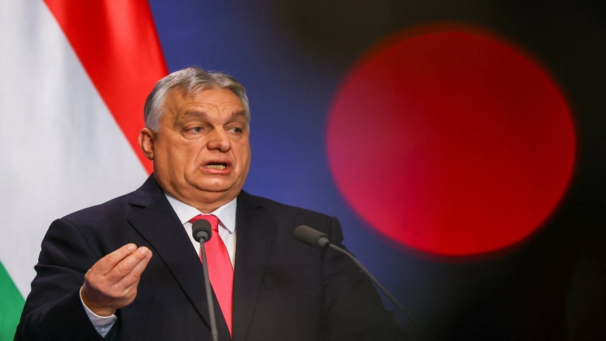 Bầu cử Hungary ‘nóng’ chưa từng có: Thủ tướng Orban đối mặt nguy cơ lớn sau 15 năm cầm quyền