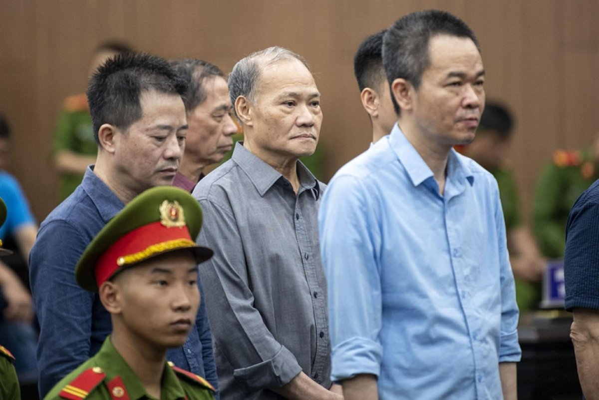 1 Vu Hoi Lo 40 Ti Cuu Thu Truong Lanh 4 Nam Tu Cuu Cuc Pho Bo Tron Lanh 5 Nam Tu