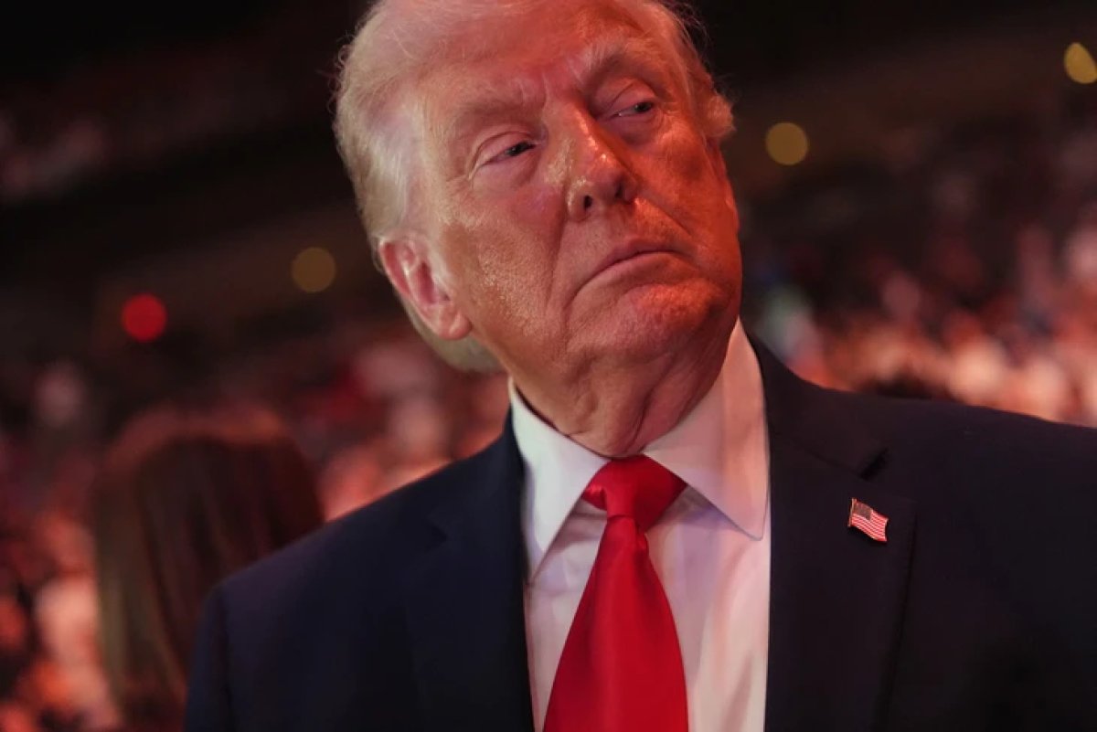 1 Nong Ong Trump Tuyen Bo Phong Toa Eo Bien Hormuz