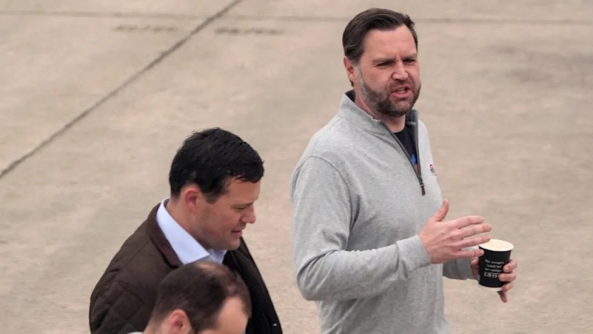 1 Pho Tong Thong My Jd Vance Bat Ngo Ghe Tham Can Cu Ramstein Sau Khi Dam Phan Voi Iran Be Tac