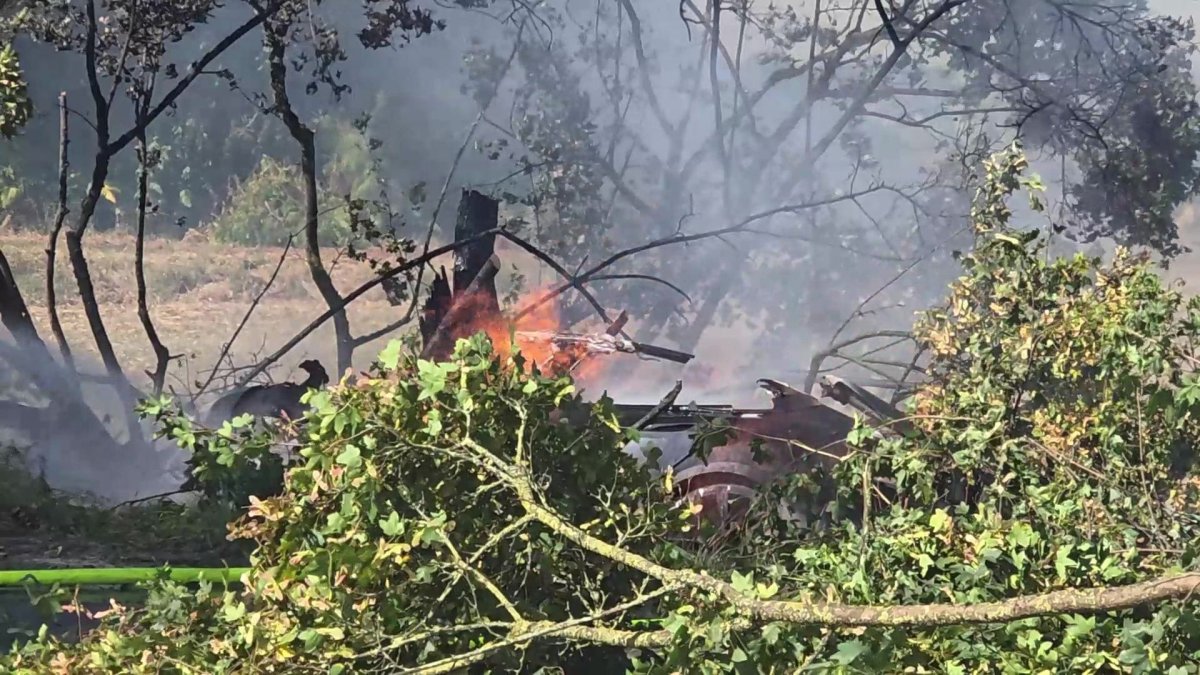 2 Bi Kich 3 Cha Con Tu Vong Trong Xe Tesla O Duc Do He Thong Cua Khan Cap Bi Loi