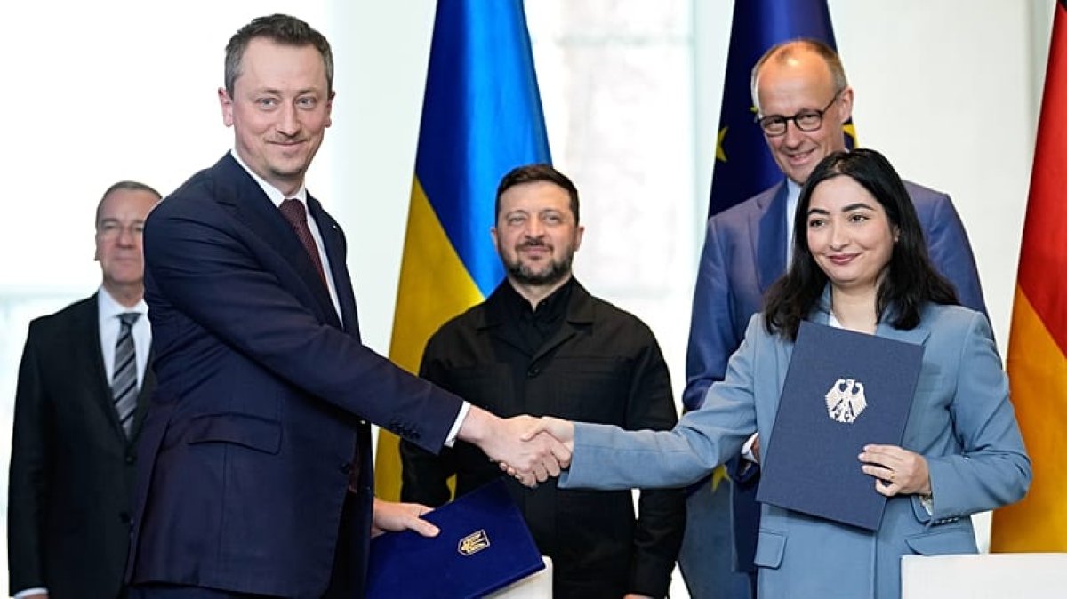 5 Duc Va Ukraine Ky Thoa Thuan Quoc Phong 4 Ty Euro Buoc Tien Moi Trong Quan He Chien Luoc