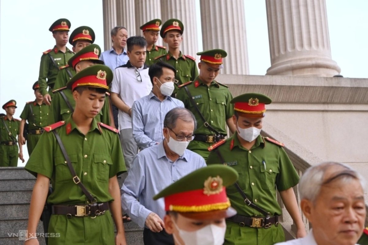 2 Bo Cong An De Xuat Mo Rong Cac Toi Phat Tien Thay Tu