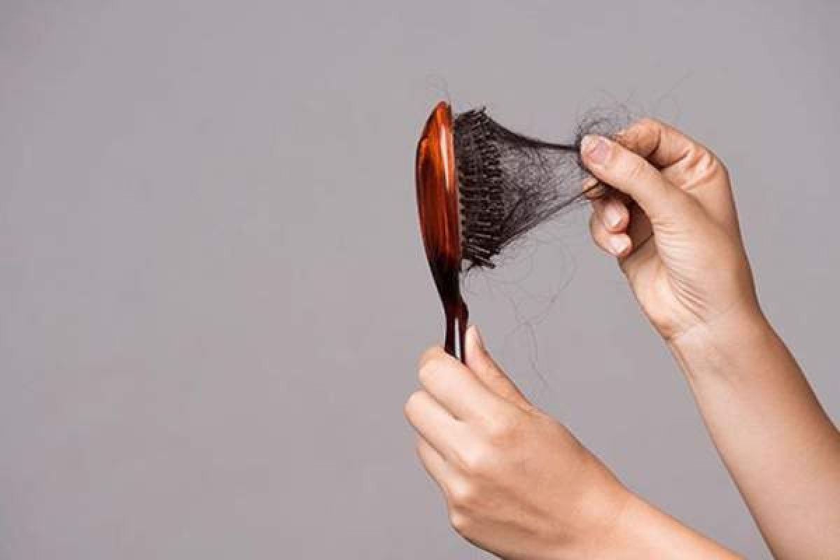 2 5 Thoi Quen Gay Hai Khien Toc Ngay Cang Mong Di