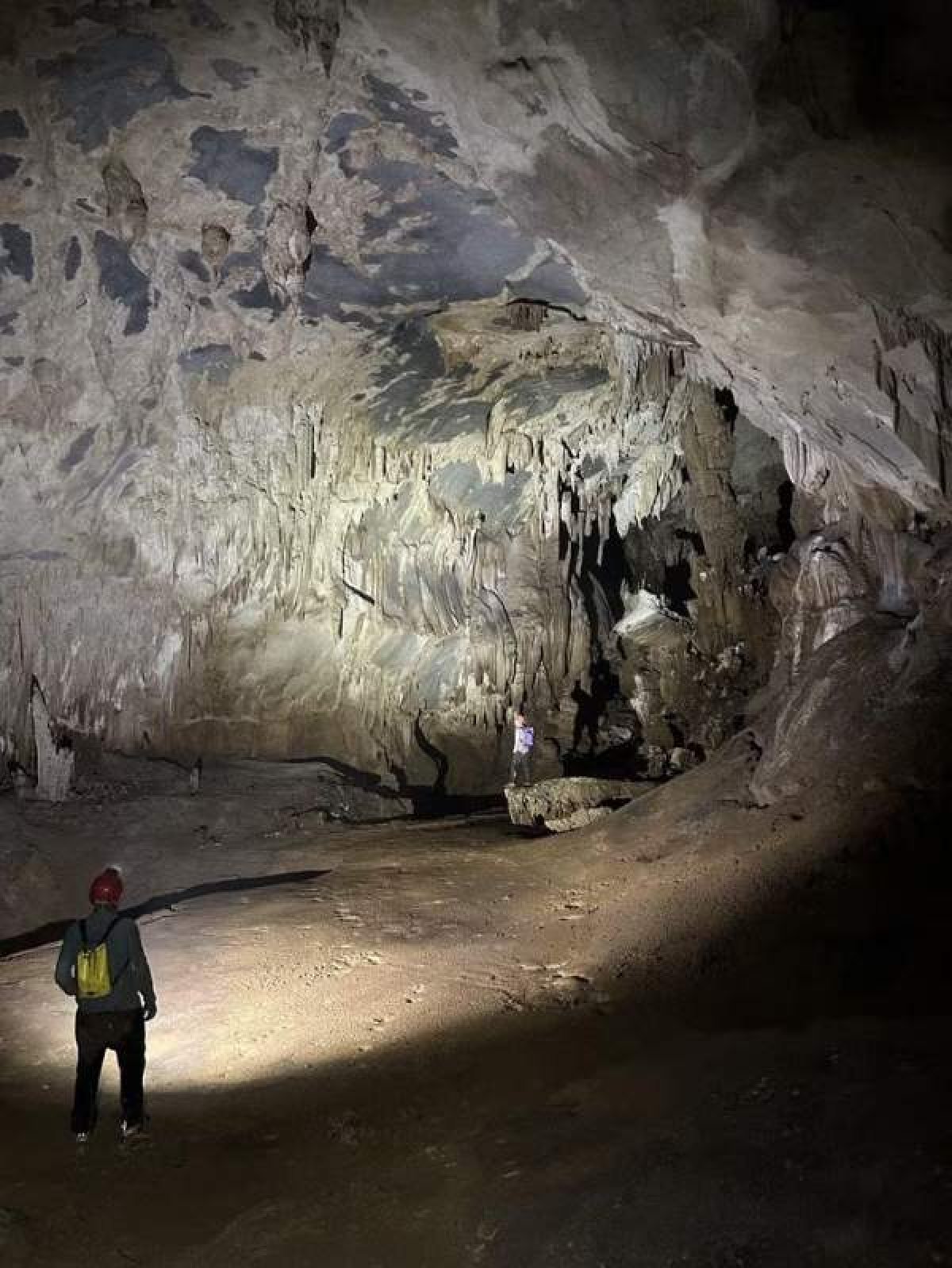 4 Ky Vi Nhung Hang Dong Vua Moi Duoc Phat Hien Tai Phong Nha Ke Bang