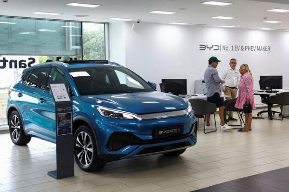 4 Thay Gi Qua Tham Vong Toan Cau Cua Cac Hang Xe Trung Quoc