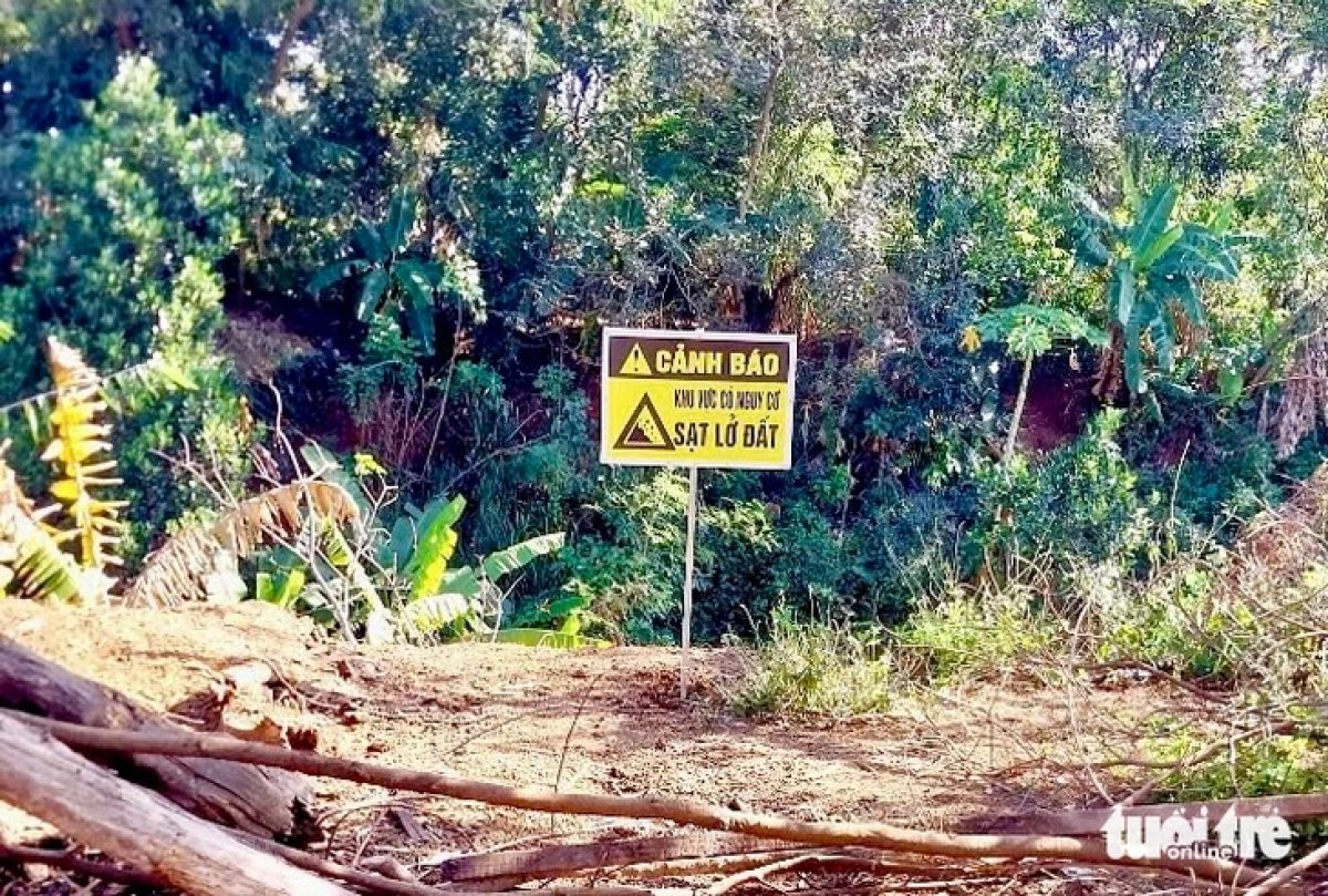 1 Xay Kenh 15 Ti Dong Roi Bo Hoang 10 Nam Nay Xin 50 Ti De Lap