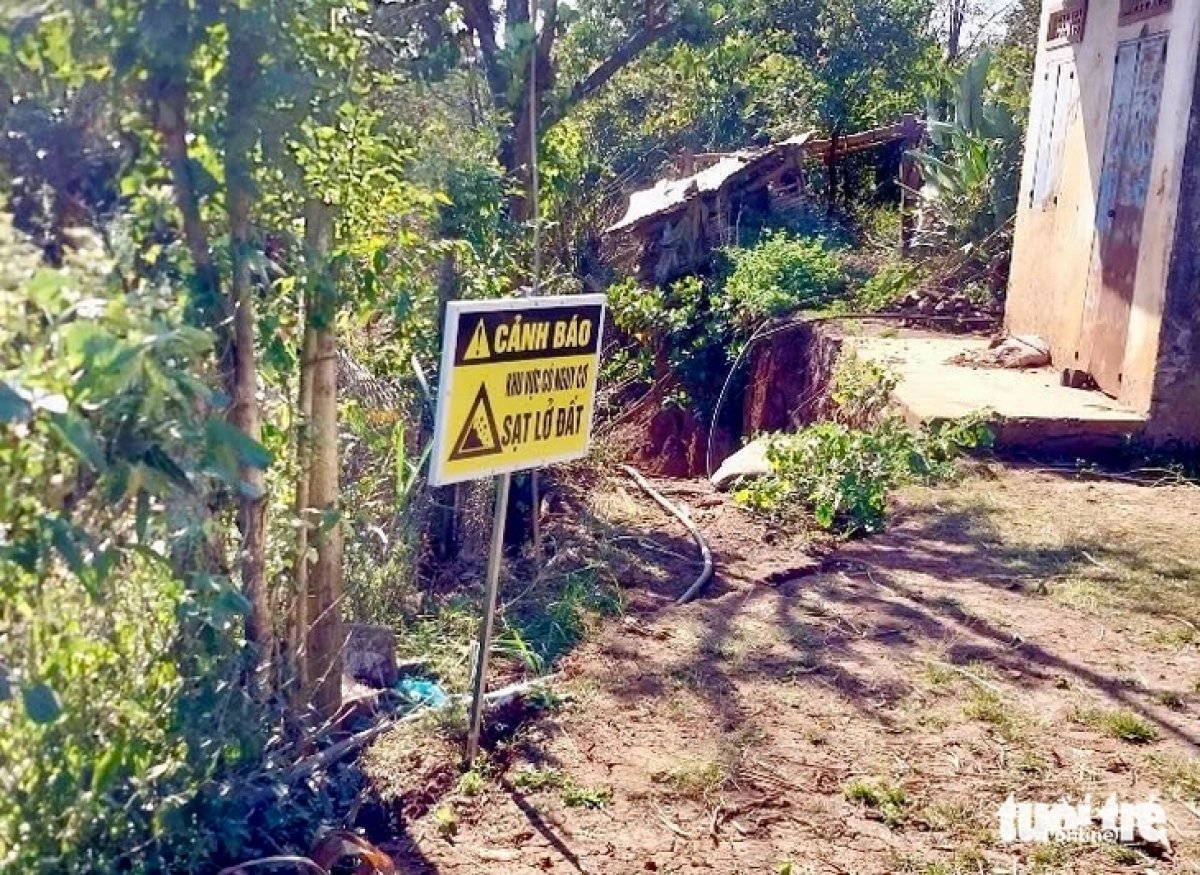 3 Xay Kenh 15 Ti Dong Roi Bo Hoang 10 Nam Nay Xin 50 Ti De Lap