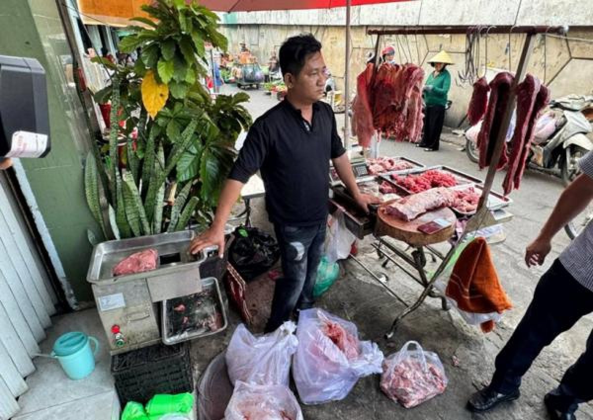 1 Hon 15 Tan Thit Bo Gia Va Thu Doan Ngam Hoa Chat Tinh Vi