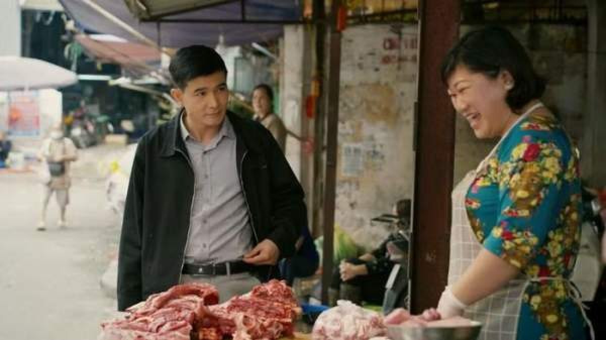3 Chuyen Khu Tap The Cu Len Phim Duoi O Cua Sang Den