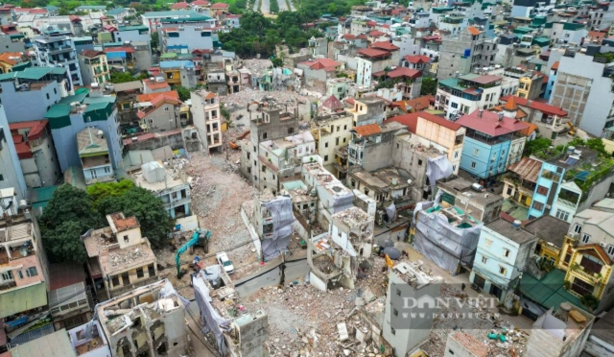 12 Nguoi Dan Di Doi Phuc Vu Du An Duong 10 Lan Phia Tay Ha Noi