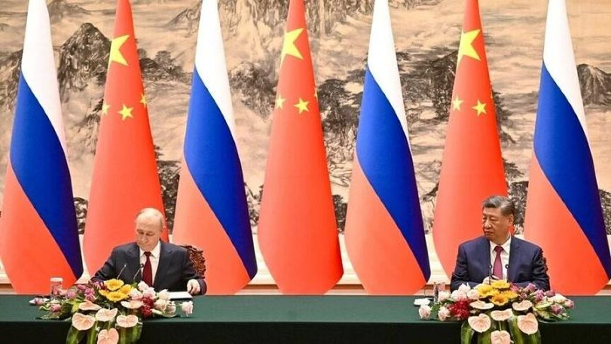 1 Tuyen Bo Chung Chuyen Tham Trung Quoc Cua Putin Nga Hoan Toan Ung Ho Lap Truong Tq Ve Van De Bien Dong
