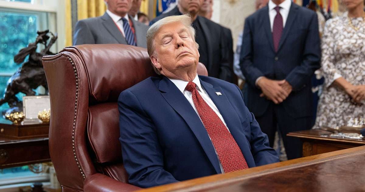 1 Ba Thang Chien Tranh Trump Roi Vao Be Tac Va Bat Luc