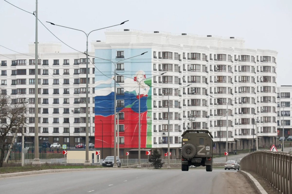 1 Nga Tich Thu Tai San Nguoi Ukraine De Cung Co Kiem Soat Vung Chiem Dong